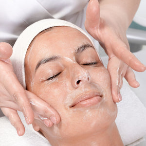 Package of 3 Deep Pore Cleansing Facials