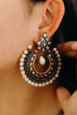 Load image into Gallery viewer, Polki with Pearl Earrings
